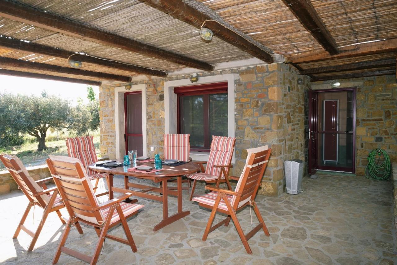 Vila Limnos Stone House Kalliopi Exteriér fotografie